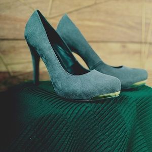 Charcoal Grey Aldo Heels